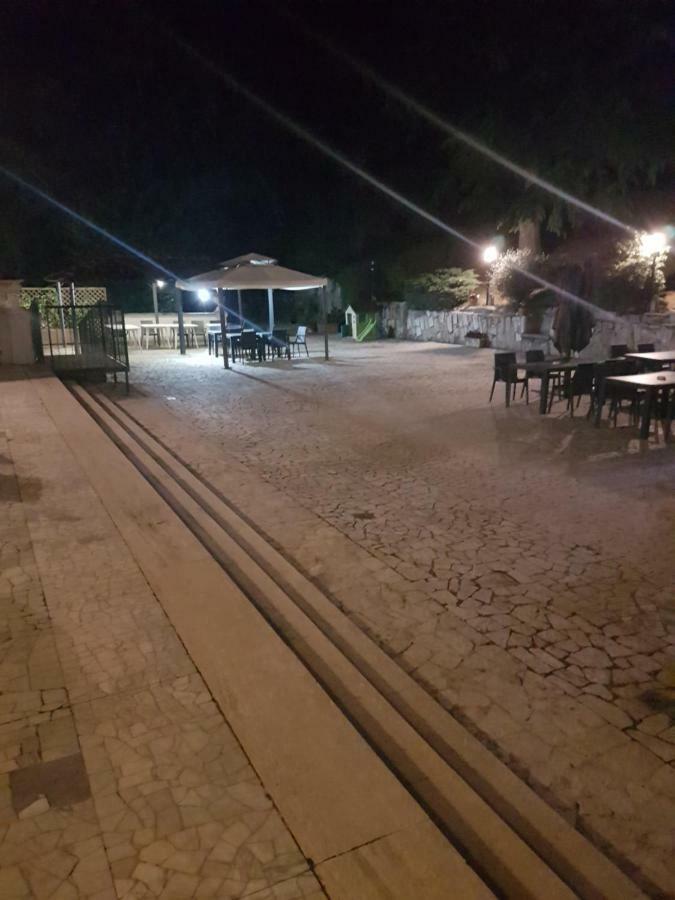 La Tenuta Di Bacco Hotel Colleferro Exterior foto